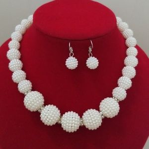 Fashion Jewelry Necklace Earring Set